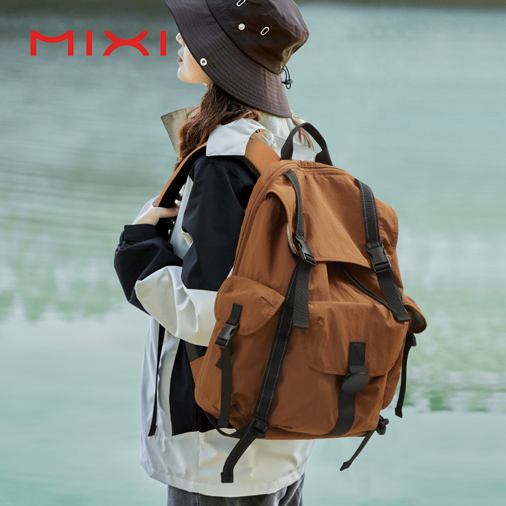 Hiking Backpack Waterproof - حقيبة ظهر Mixi للسفر مقاس 18