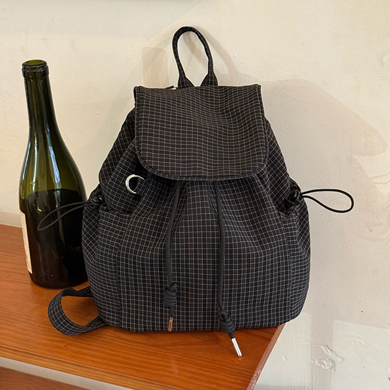 حقيبة ظهر خفيفة الوزن للكمبيوت - مراجعة Canvas Backpack Casual وسعره