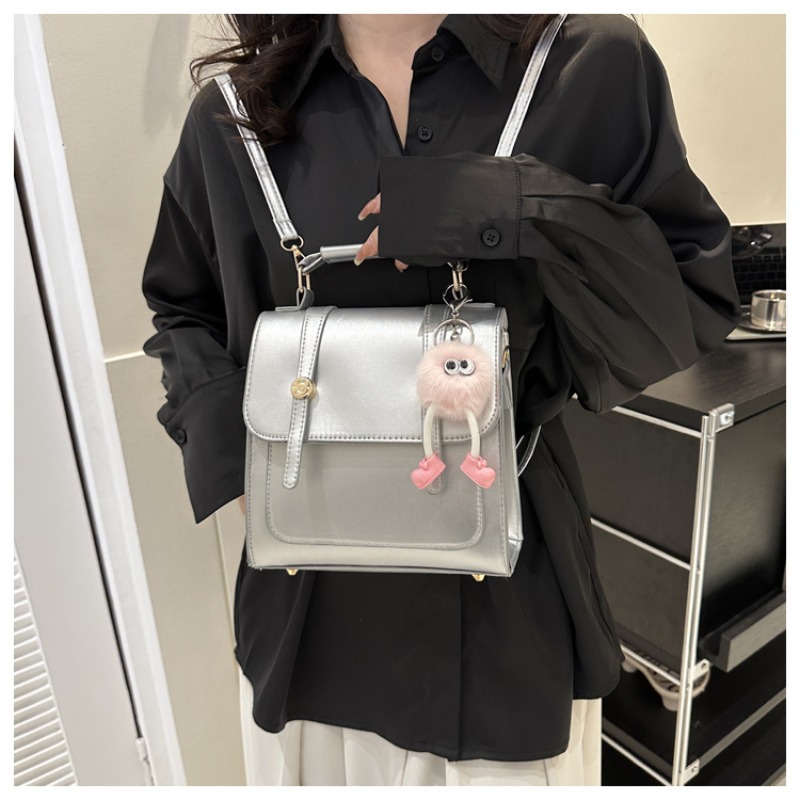 حقيبة ظهر عصرية جديدة للسيدات  - مراجعة Mini Backpack Purse وسعره
