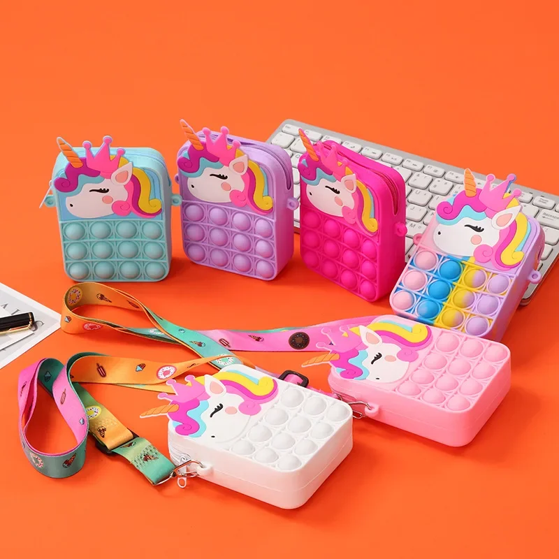 محفظة عملات يونيكورن متغيرة ال - مراجعة Mini Backpack Purse وسعره