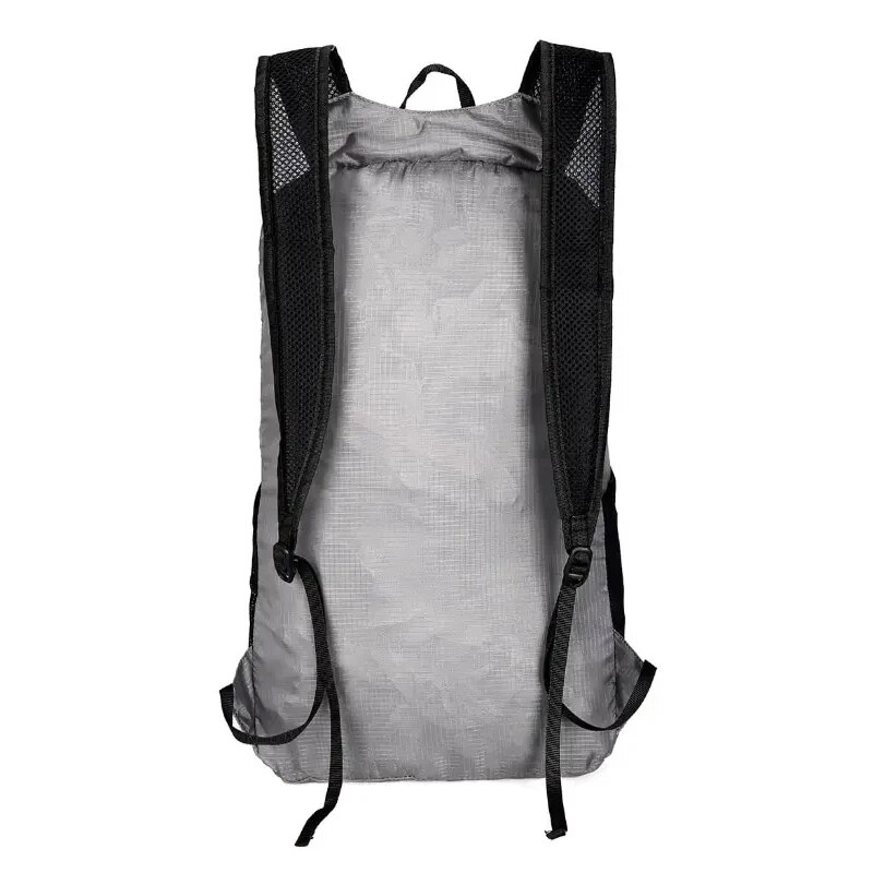 حقيبة المشي لمسافات طويلة في ا - مراجعة Foldable Backpack Small وسعره