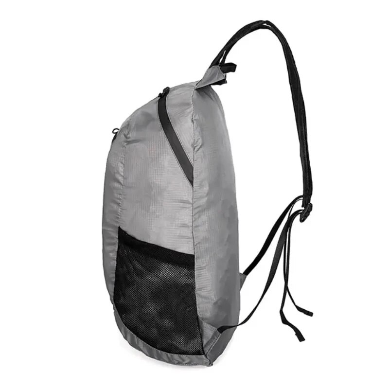 حقيبة المشي لمسافات طويلة في ا - مراجعة Foldable Backpack Small وسعره