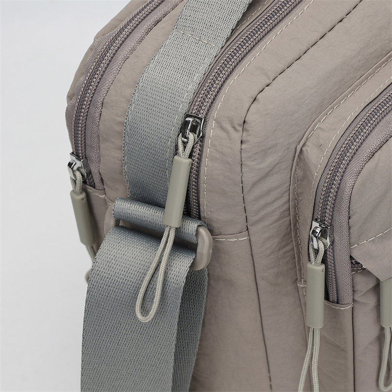 حقيبة ظهر رجالية من النايلون ب - مراجعة Sling Backpack Shoulder وسعره