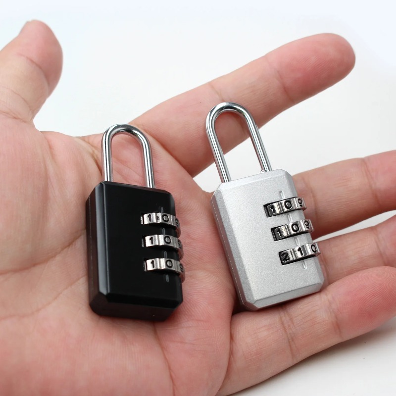 قفل رقمي صغير بثلاثة أرقام للأ - مراجعة Backpack Lock Combo وسعره