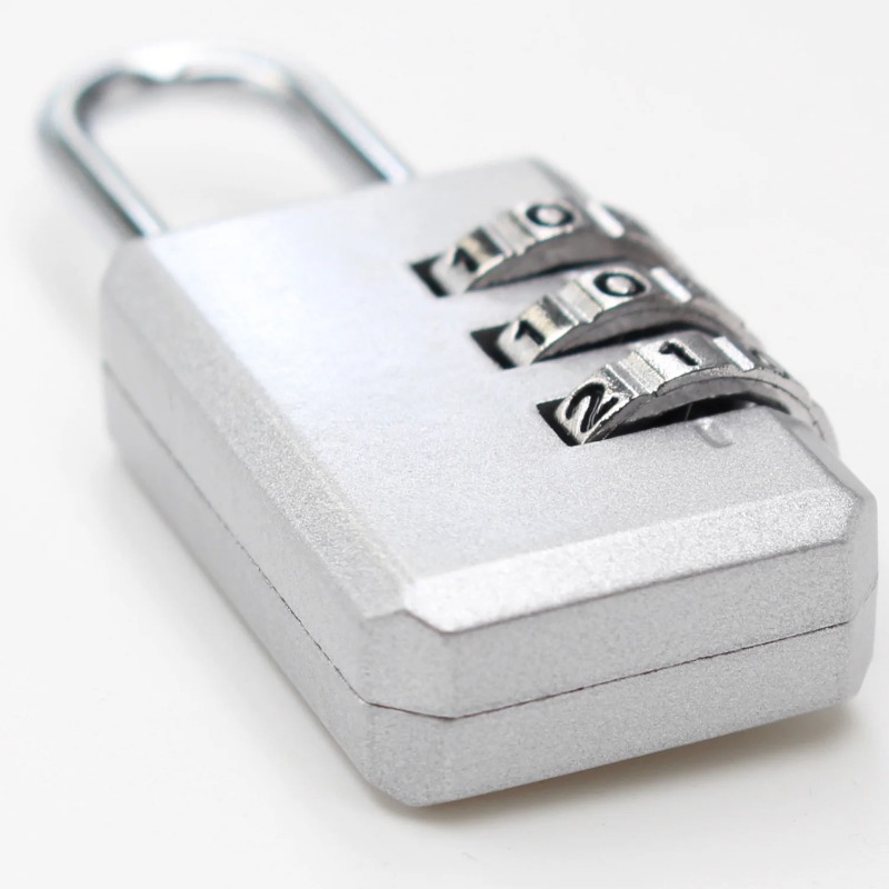 قفل رقمي صغير بثلاثة أرقام للأ - مراجعة Backpack Lock Combo وسعره