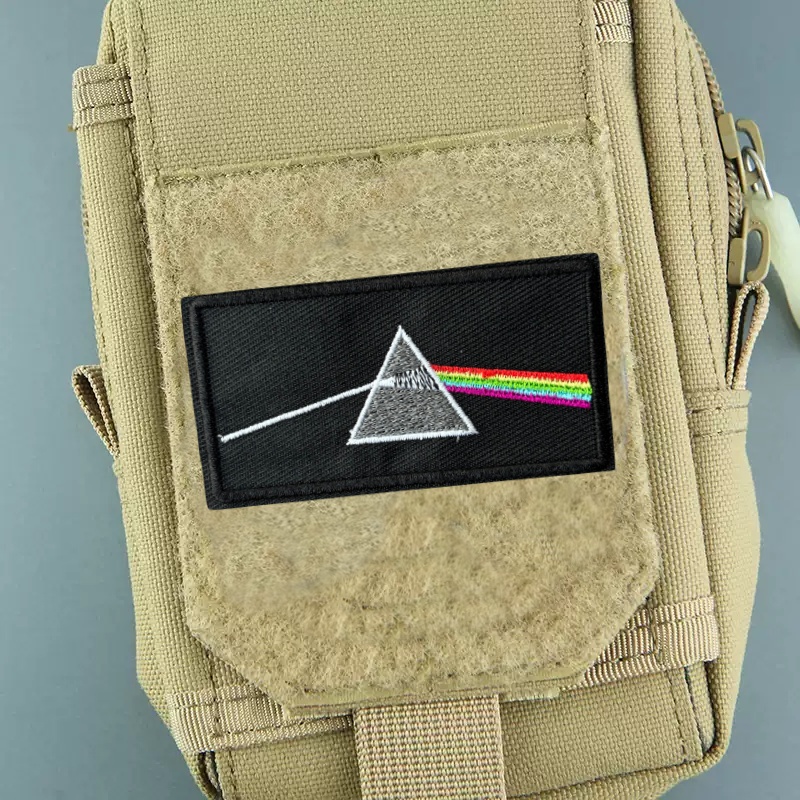 الانكسار الضوء المطرزة التصحيح - مراجعة Urban Backpack Tactical وسعره