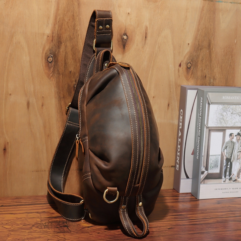حقيبة صدر للرجال من الجلد الطب - مراجعة Sling Backpack Shoulder وسعره